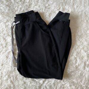 Figs S/P black joggers